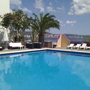 apartamentos-alba.balearic-islands.net/